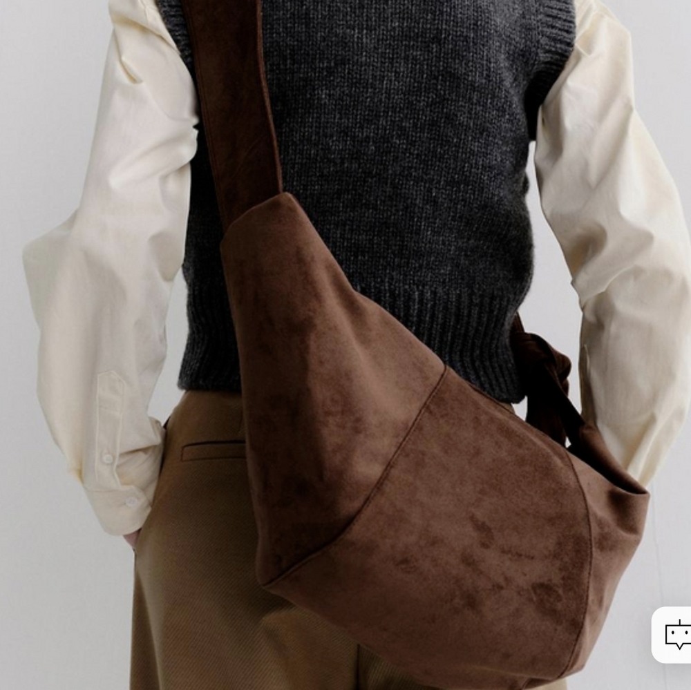 ARCHAIC Knot Suede Crossaint Bag